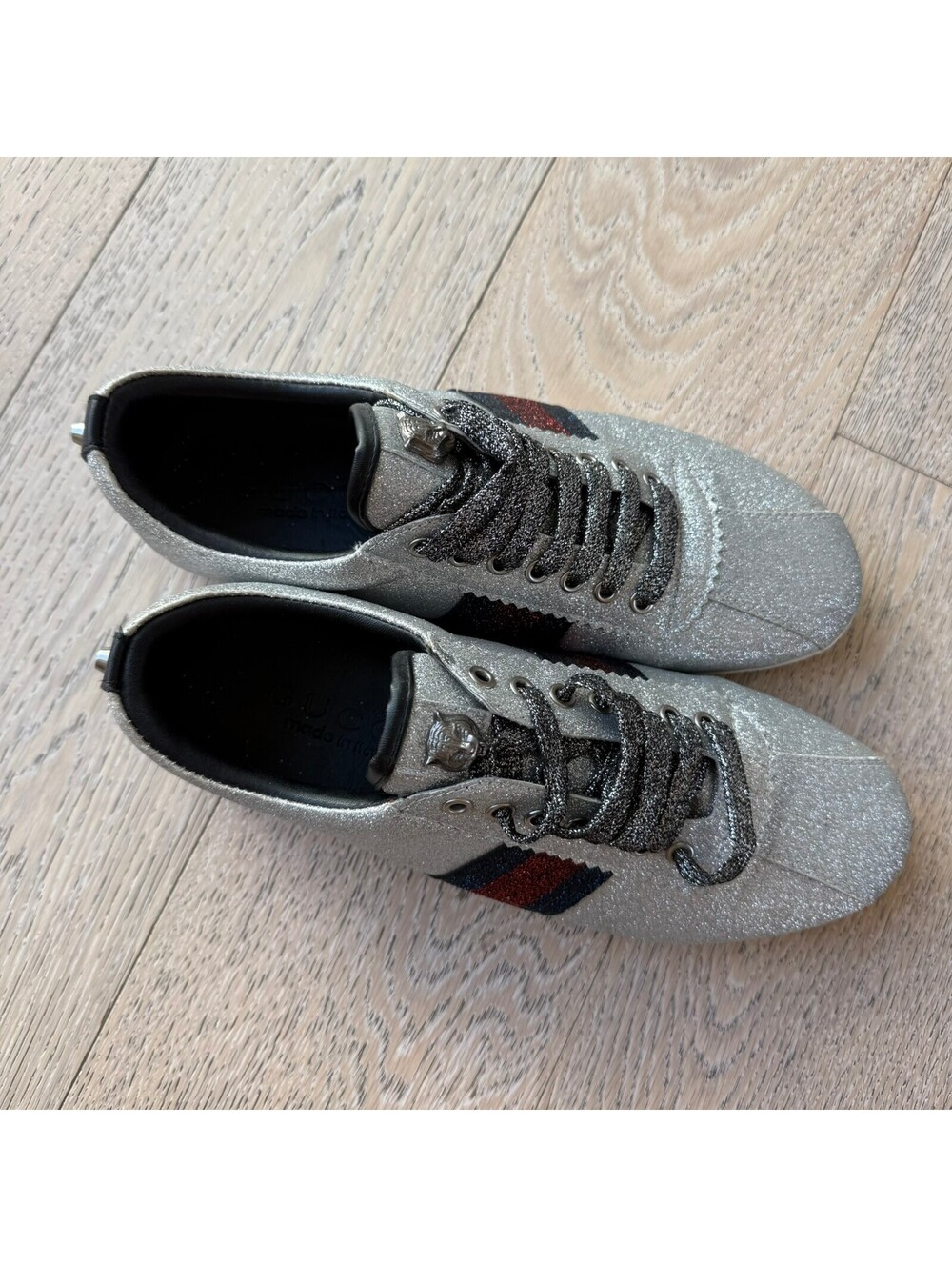 Gucci Silver Glitter Low Top Sneakers Red and Blue Stripe 9 - Picture 5 of 8
